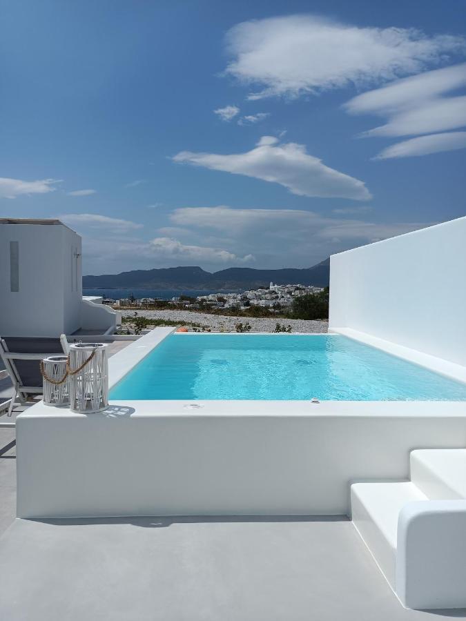 Kapetan Giannis Suite Αδάμας Εξωτερικό φωτογραφία