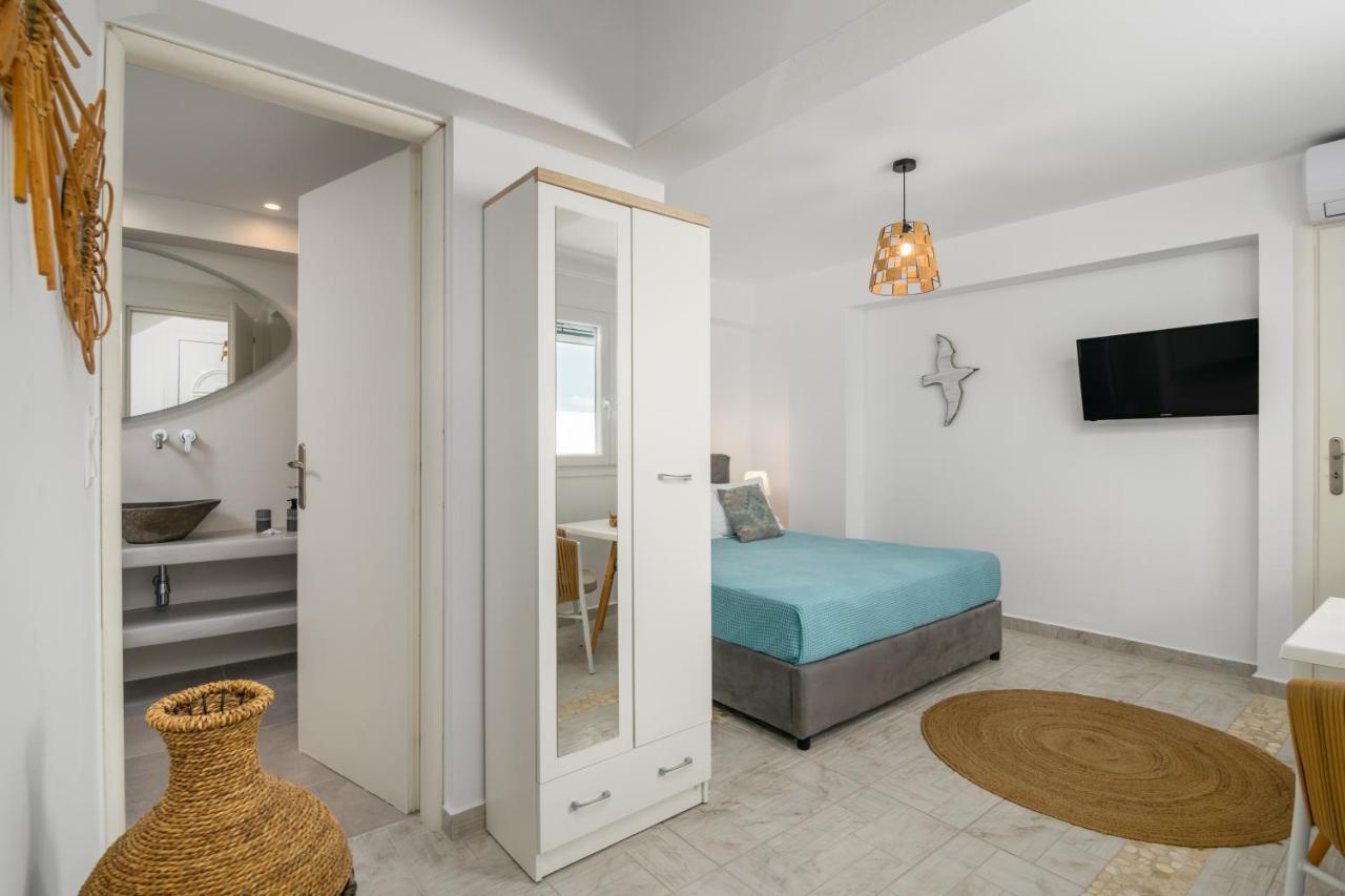 Kapetan Giannis Suite Αδάμας Εξωτερικό φωτογραφία