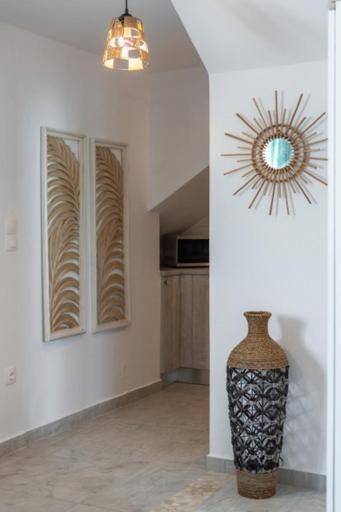 Kapetan Giannis Suite Αδάμας Εξωτερικό φωτογραφία