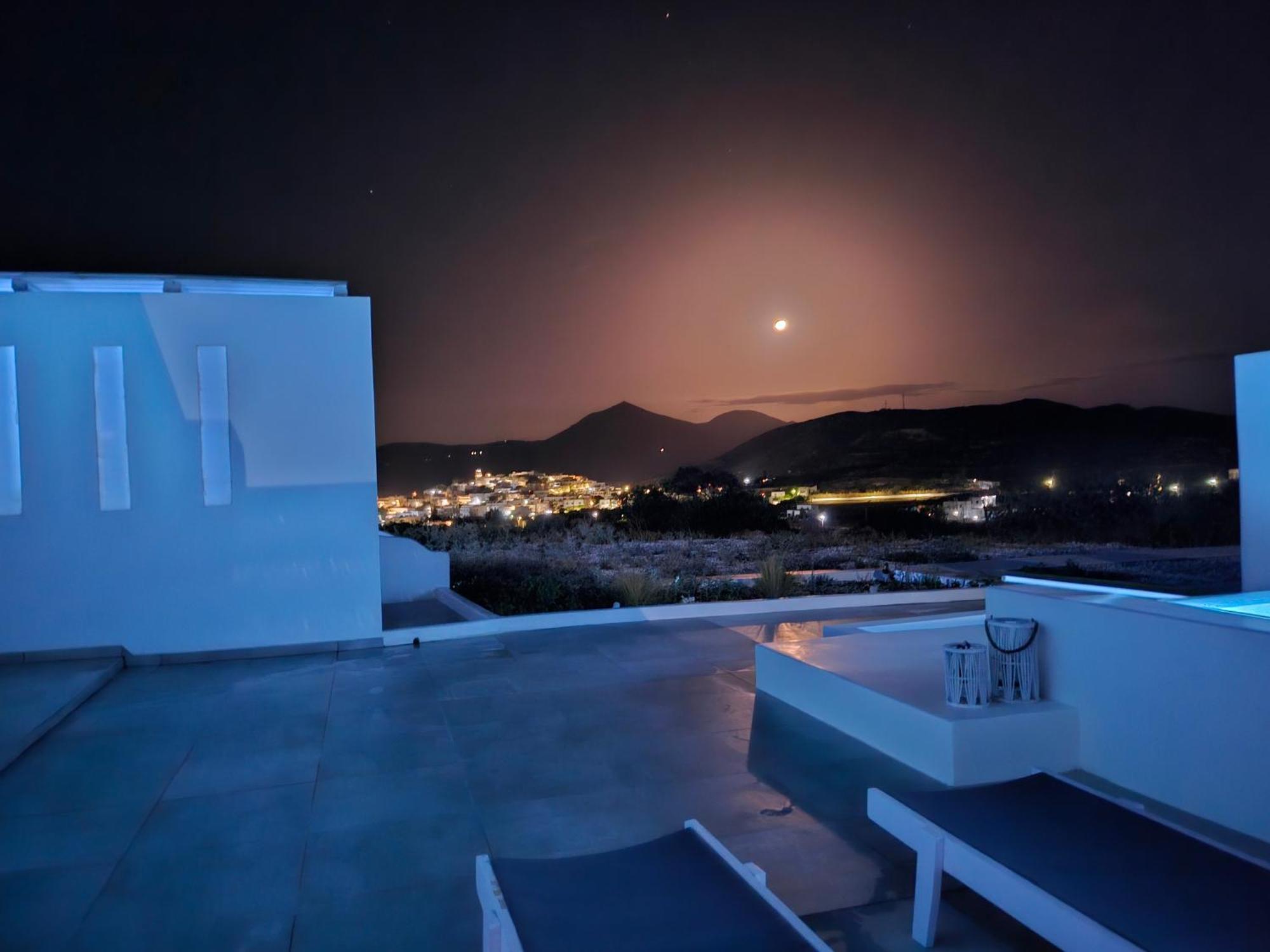 Kapetan Giannis Suite Αδάμας Εξωτερικό φωτογραφία